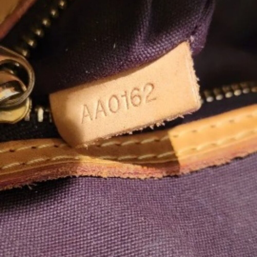 Authentic Louis Vuitton Amarante Brea Monogram Shoulder Handbag PM - Picture 3 of 12